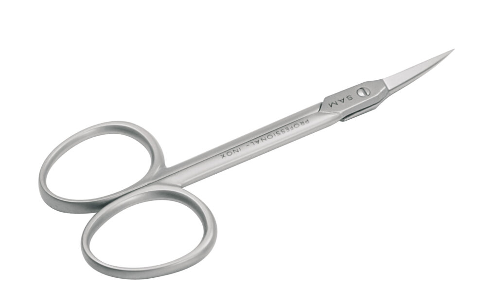 Tenartis 111 Profi Hautschere | Made In Italy | Gebogene Spitze | Aus Kohlenstoffstahl | 90 Mm Gesamtlänge